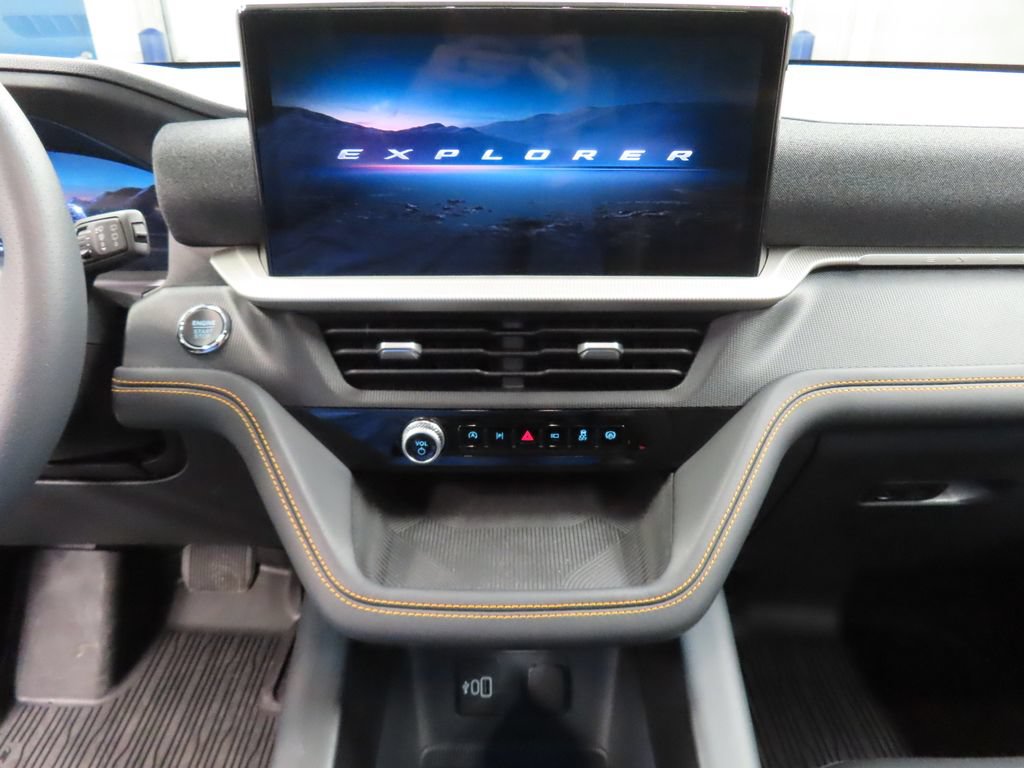 Used 2026 Ford Explorer Tremor w/ Tremor Ultimate Package AWD/4WD image 21