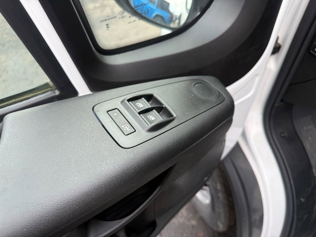 New 2025 RAM ProMaster 1500 w/ Cold Weather Group image 21