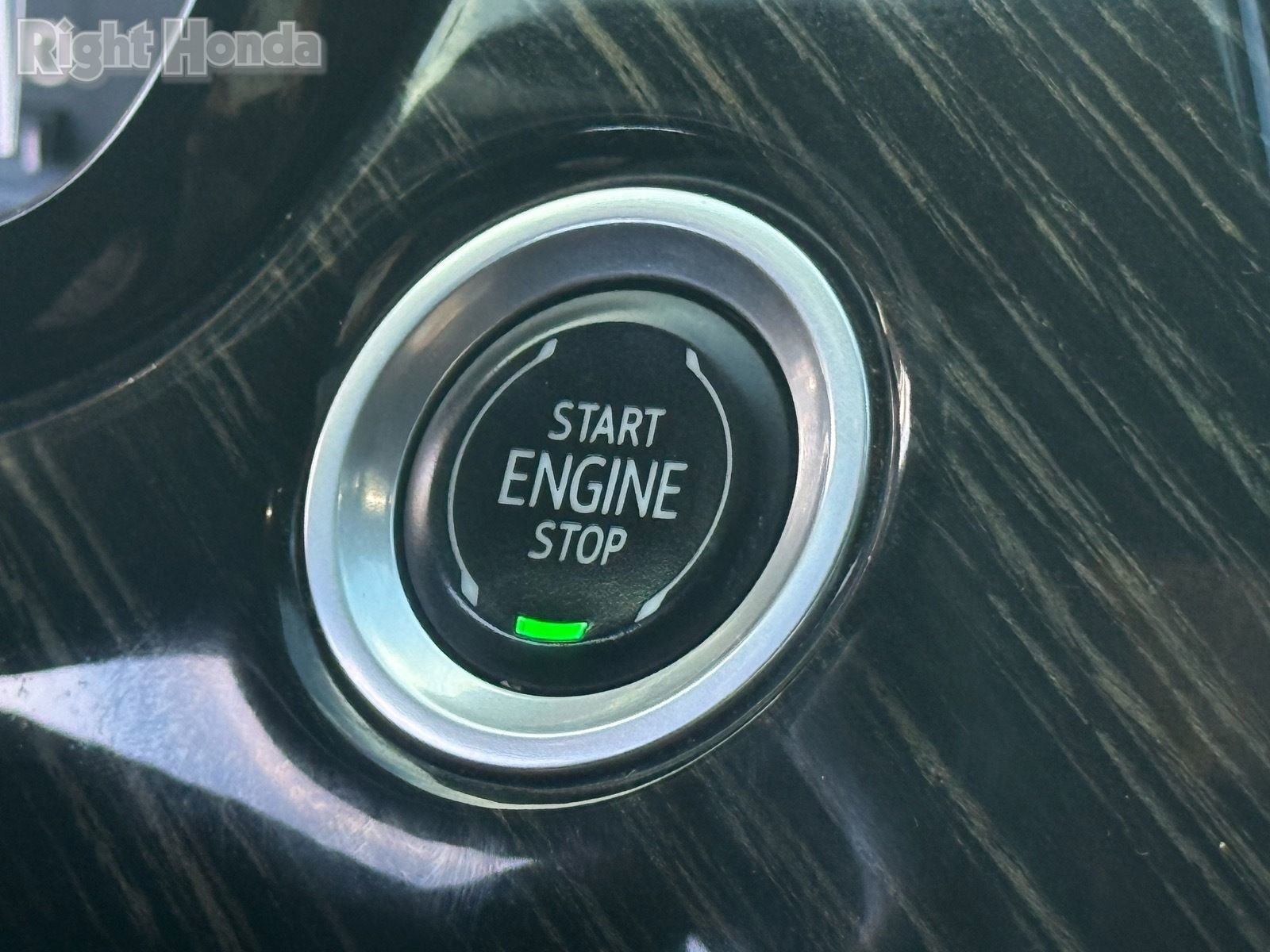 Used 2022 Cadillac XT6 Premium Luxury w/ Technology Package image 23