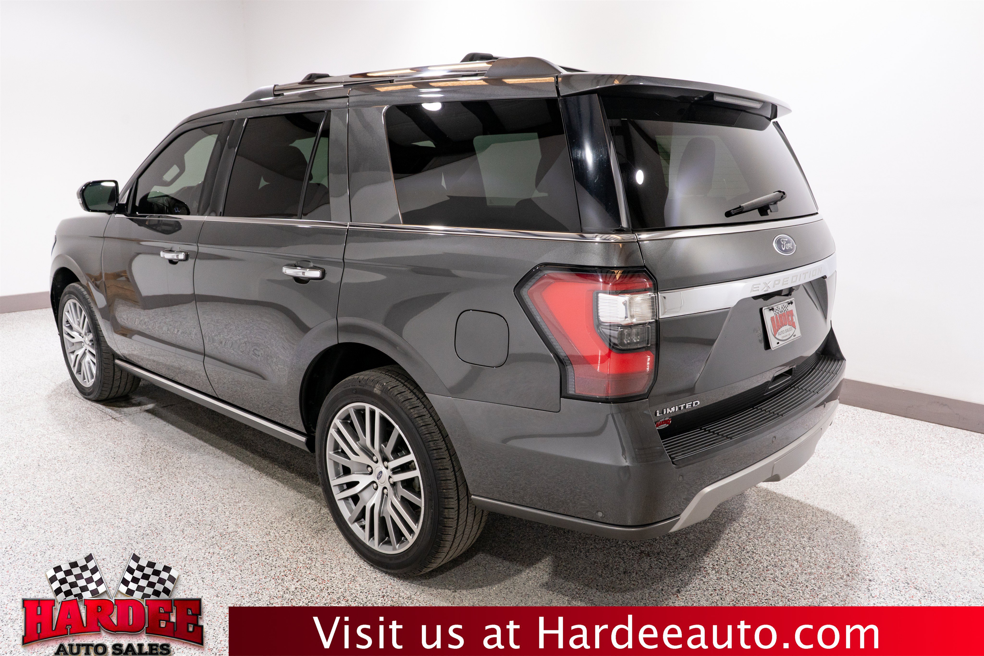 Used 2021 Ford Expedition Limited RWD image 3