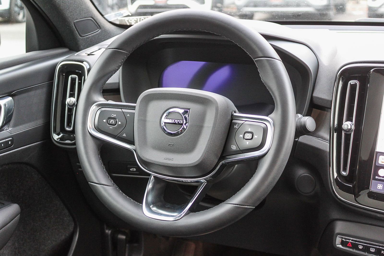 Used 2023 Volvo C40 P8 Recharge Plus AWD/4WD image 16