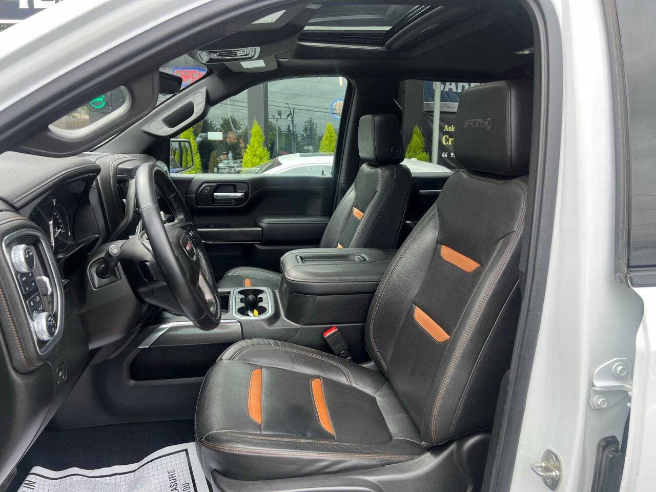 Used 2021 GMC Sierra 1500 AT4 w/ AT4 Carbonpro Edition AWD/4WD image 17