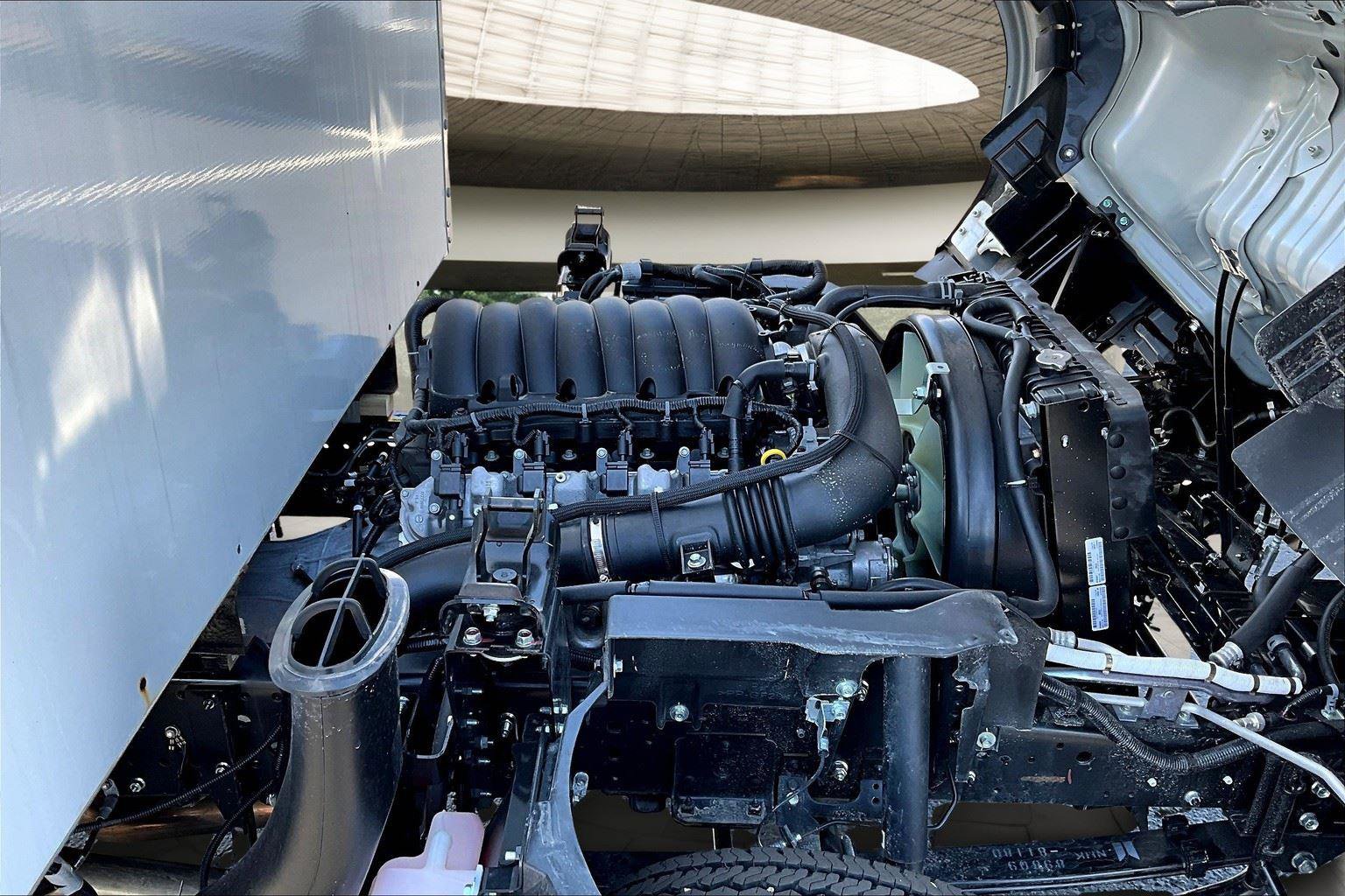 New 2025 Chevrolet Low Cab Forward image 16