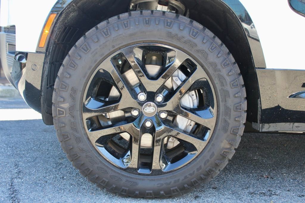 Used 2024 Land Rover Defender 130 Outbound image 11