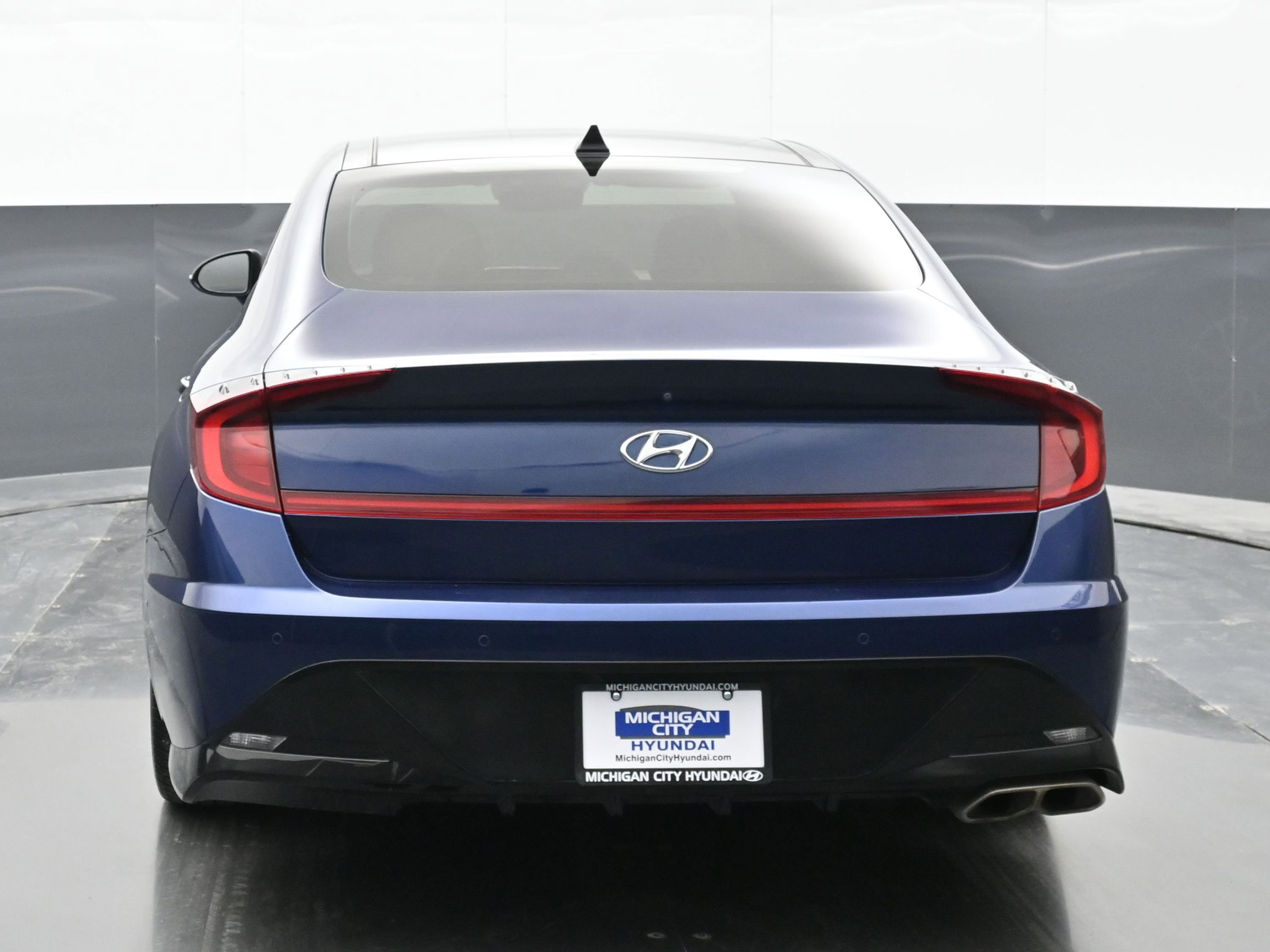 Used 2020 Hyundai Sonata Limited FWD image 3