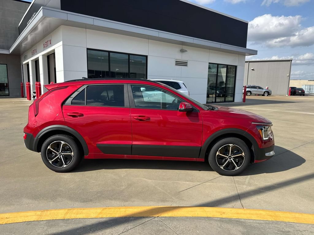 New 2026 Kia Niro EX w/ EX Premium Package FWD image 10