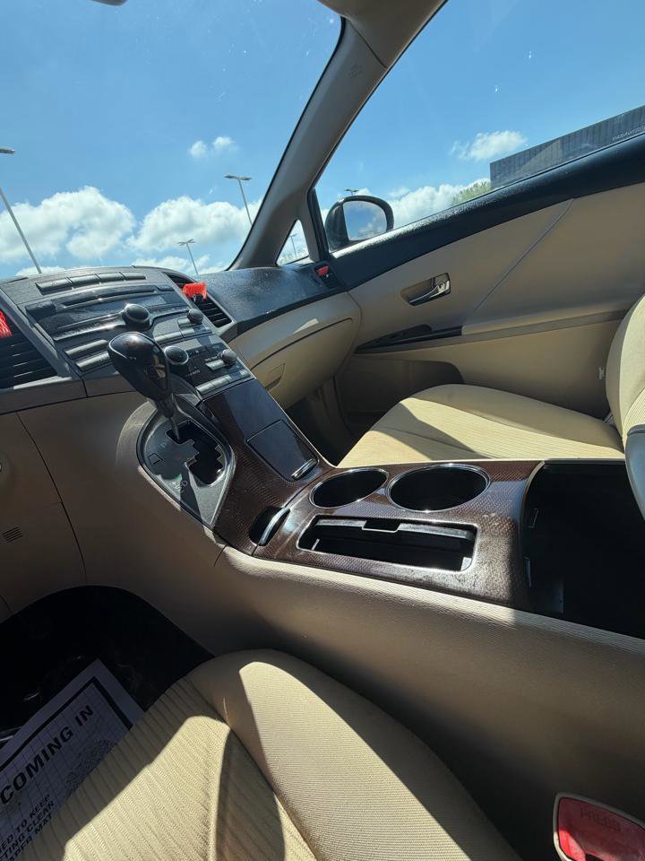 Used 2009 Toyota Venza FWD image 18