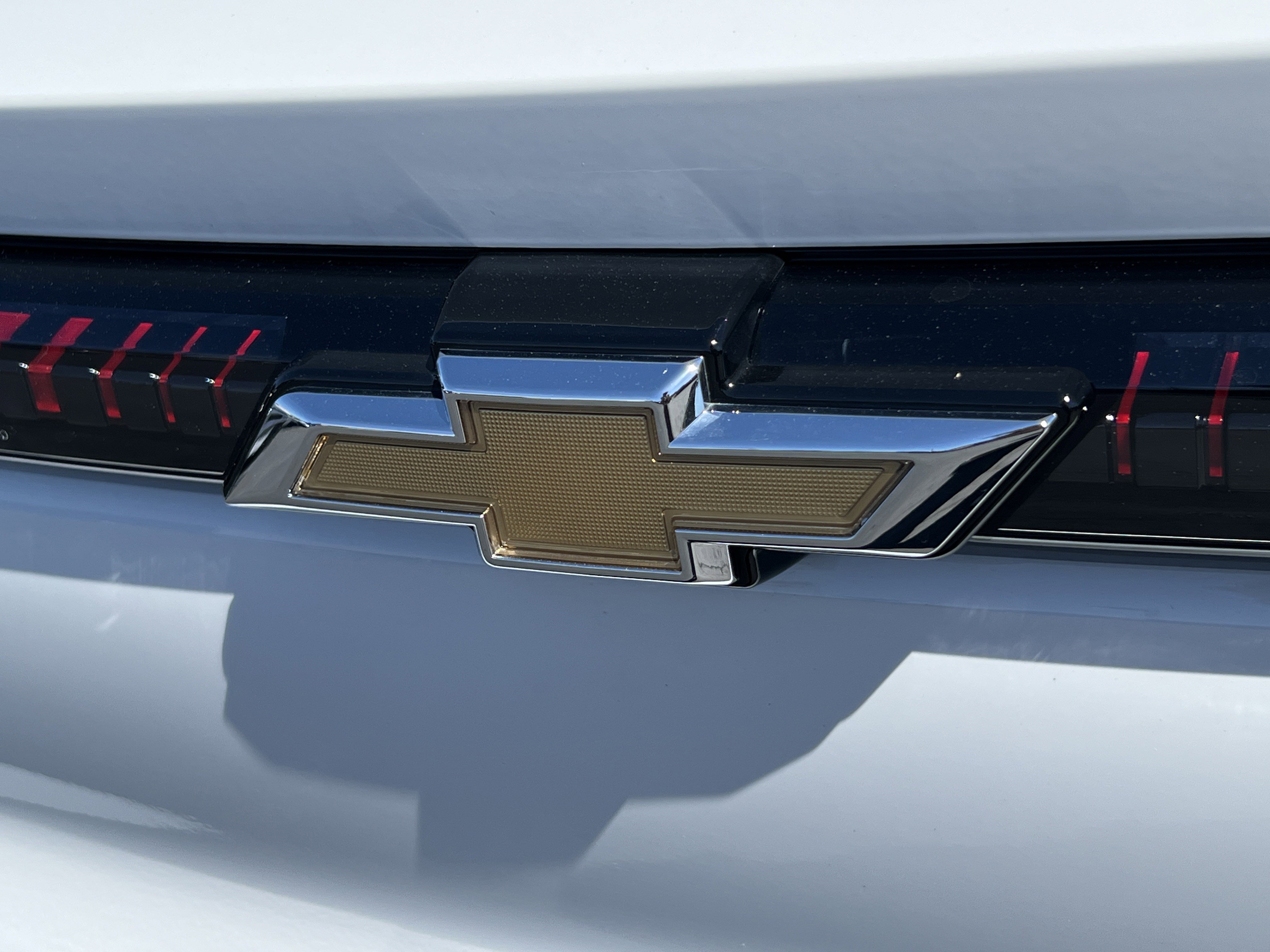 New 2026 Chevrolet Equinox EV LT FWD image 8