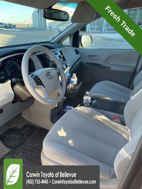 Used 2011 Toyota Sienna LE image 11