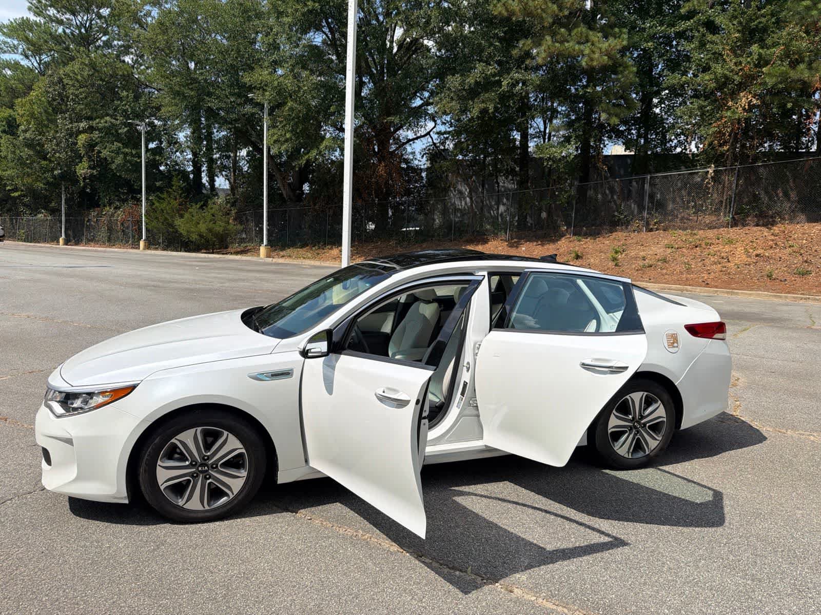 Used 2017 Kia Optima EX w/ Technology Package FWD image 18
