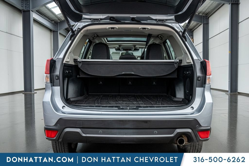 Used 2024 Subaru Forester Limited AWD/4WD image 39