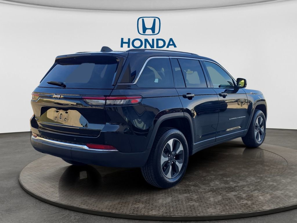 Used 2024 Jeep Grand Cherokee Limited 4xe image 5