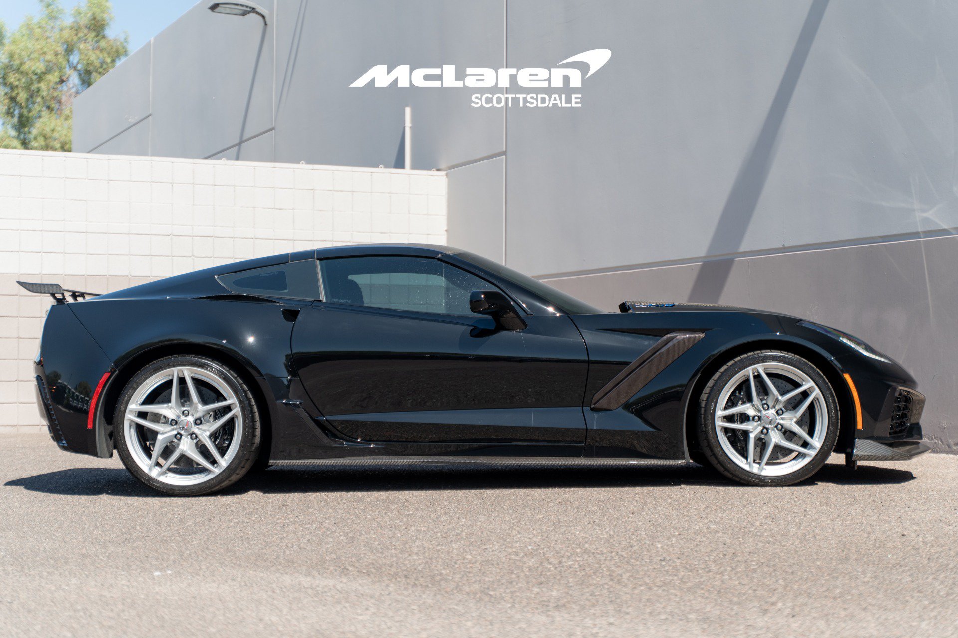 Used 2019 Chevrolet Corvette ZR1 RWD image 8