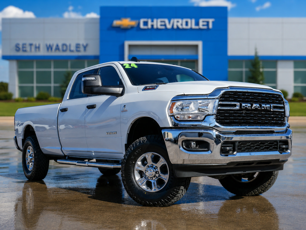 Used 2024 RAM 3500 Big Horn AWD/4WD image 56