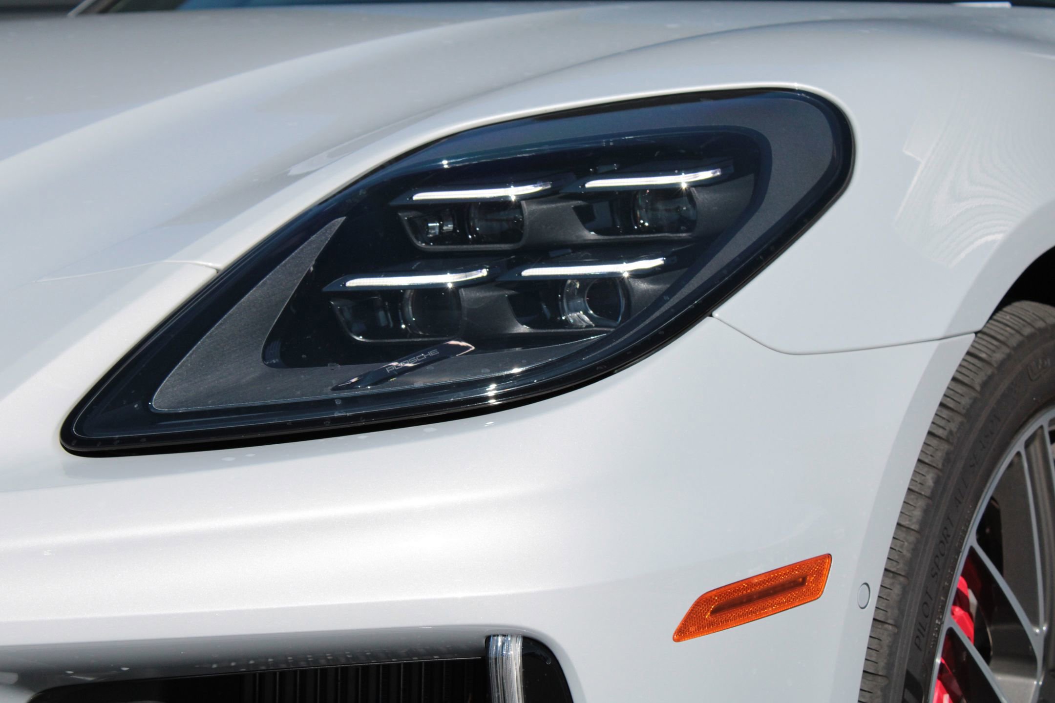 Used 2025 Porsche Panamera 4S image 13