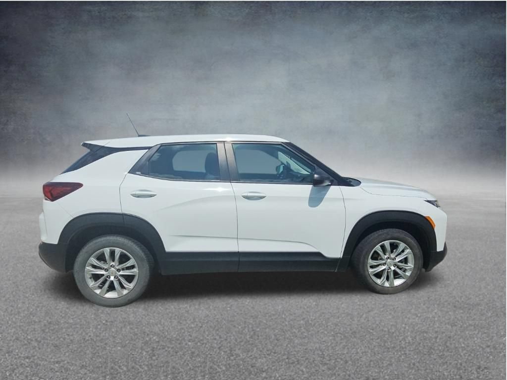 Used 2023 Chevrolet TrailBlazer LS FWD image 9