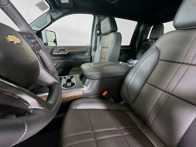 New 2025 Chevrolet Silverado 2500 High Country w/ High Country Premium Package image 21