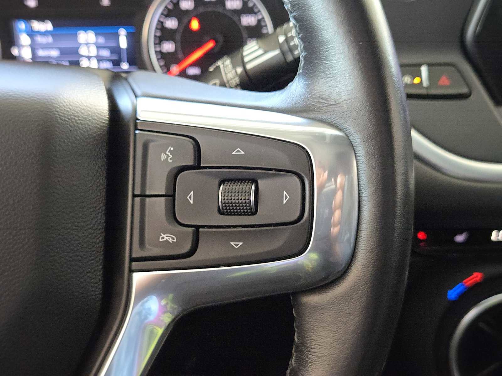 Used 2020 Chevrolet Blazer LT image 27