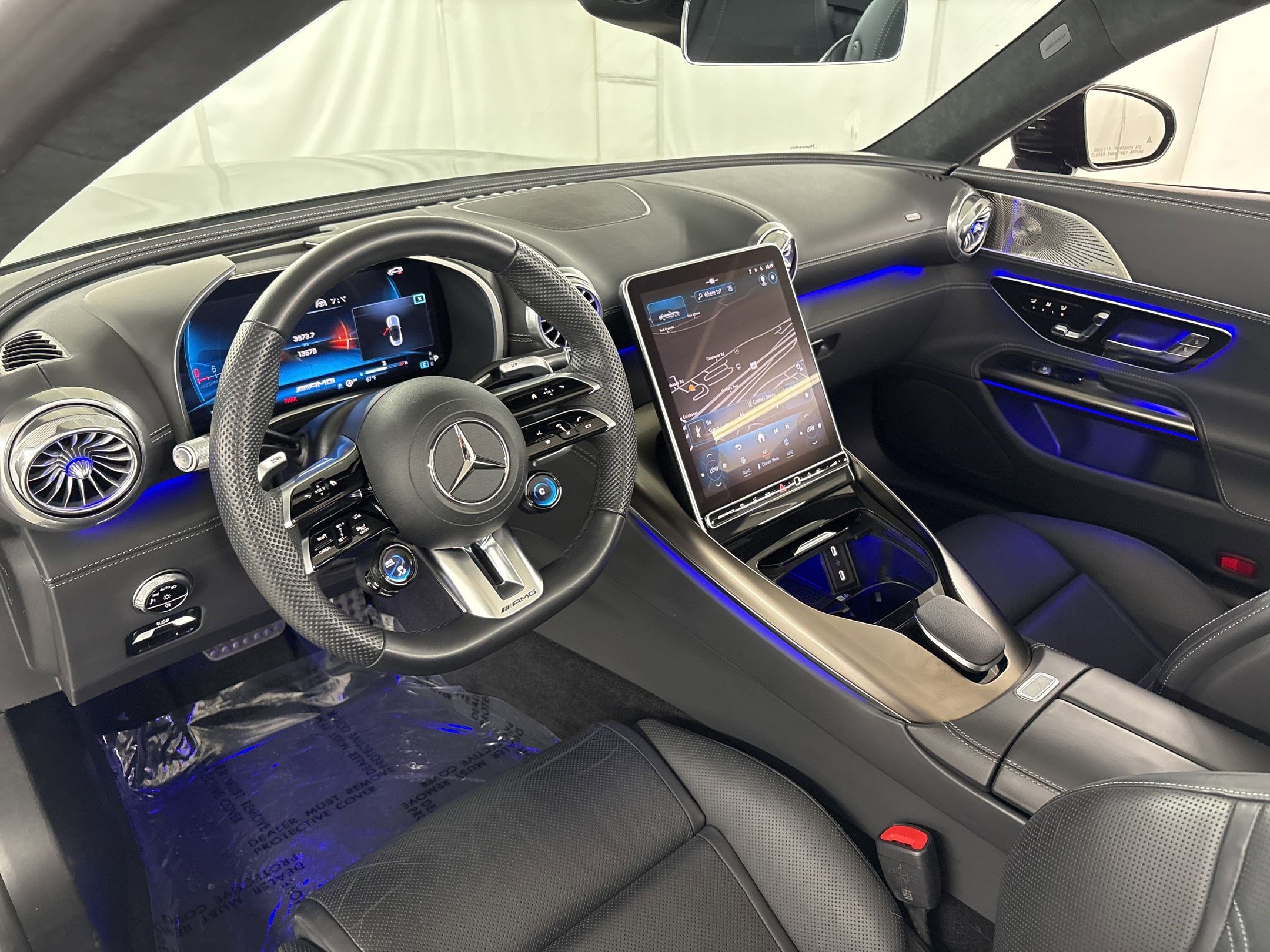 Certified 2022 Mercedes-Benz SL 63 AMG 4MATIC image 4