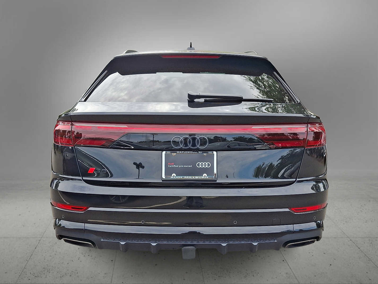 Certified 2024 Audi Q8 Premium Plus AWD/4WD image 7