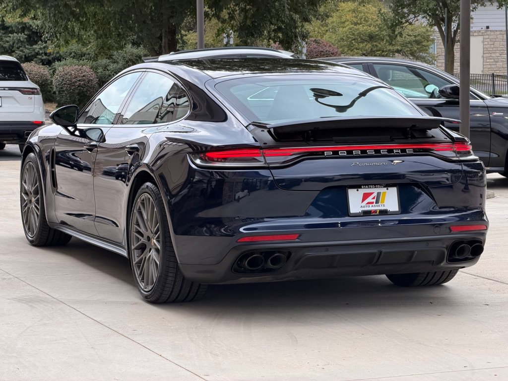 Used 2023 Porsche Panamera 4 Platinum Edition AWD/4WD image 10