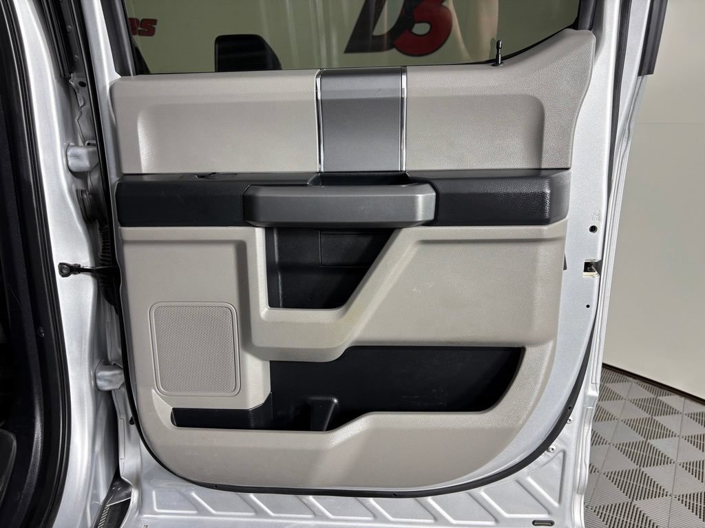 Used 2019 Ford F250 XLT w/ XLT Premium Package AWD/4WD image 54