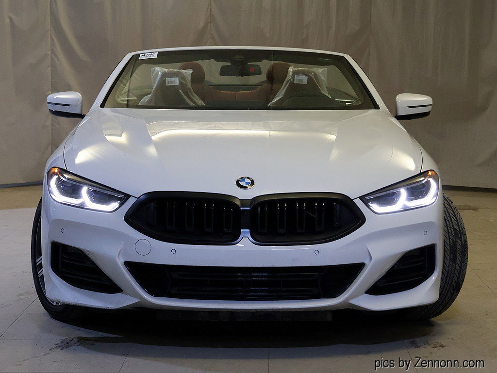 Used 2026 BMW 840i xDrive Convertible w/ Comfort Seating Package AWD/4WD image 2