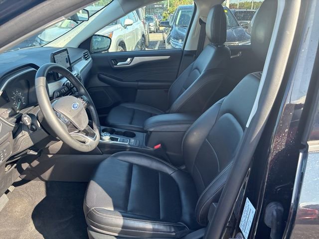 Used 2022 Ford Escape SEL image 14