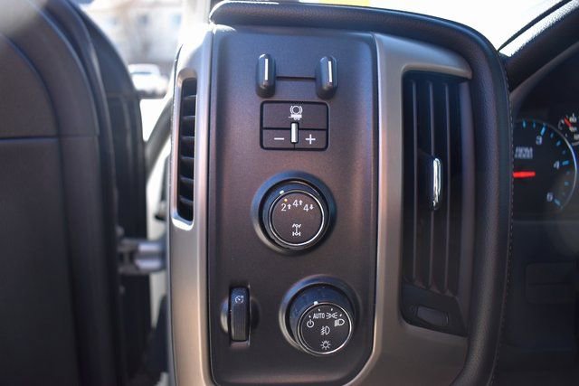 Used 2018 GMC Sierra 2500 Denali w/ Duramax Plus Package image 24