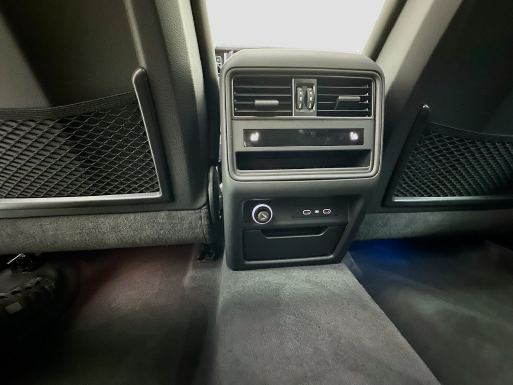 New 2026 Porsche Cayenne AWD/4WD image 38
