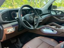 Used 2026 Mercedes-Benz GLS 450 4MATIC image 11