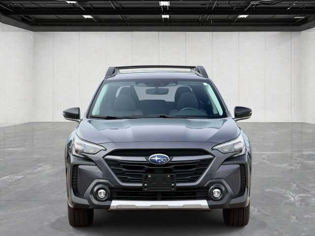 Used 2023 Subaru Outback Limited AWD/4WD image 2