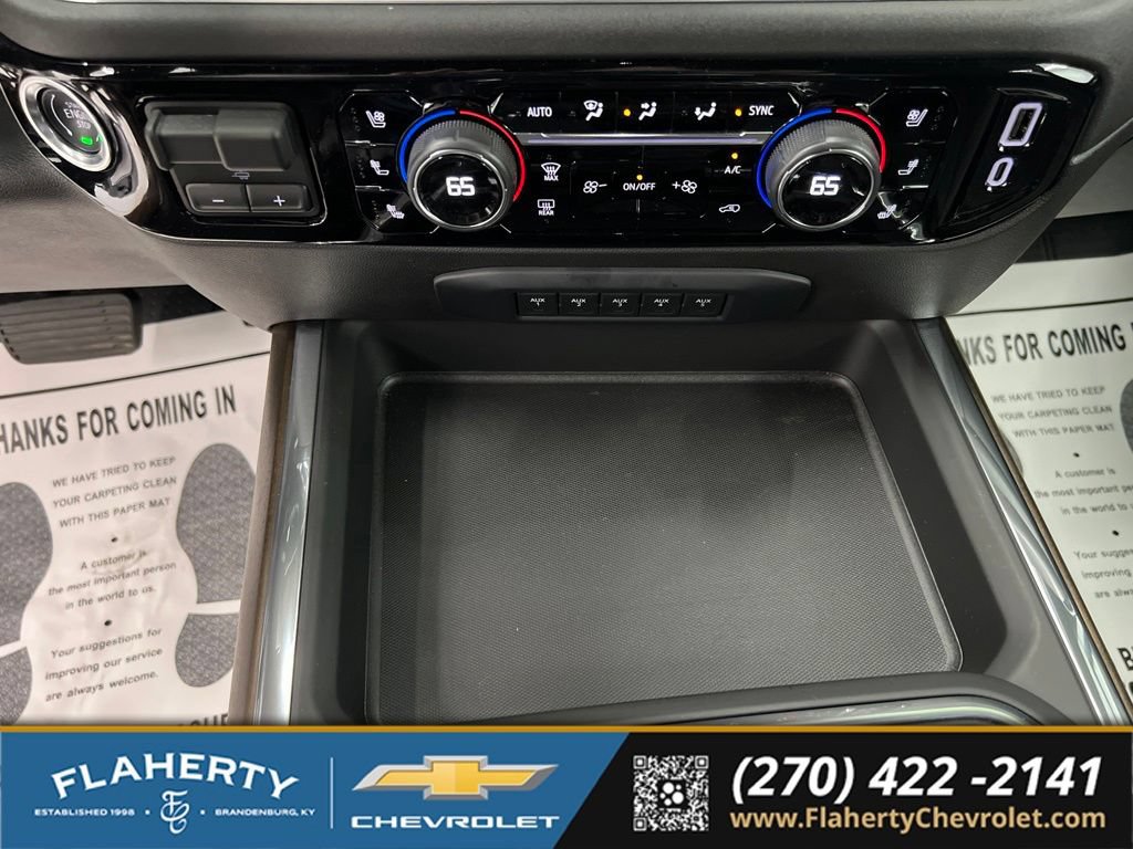 Used 2025 Chevrolet Silverado 2500 High Country w/ High Country Premium Package AWD/4WD image 26