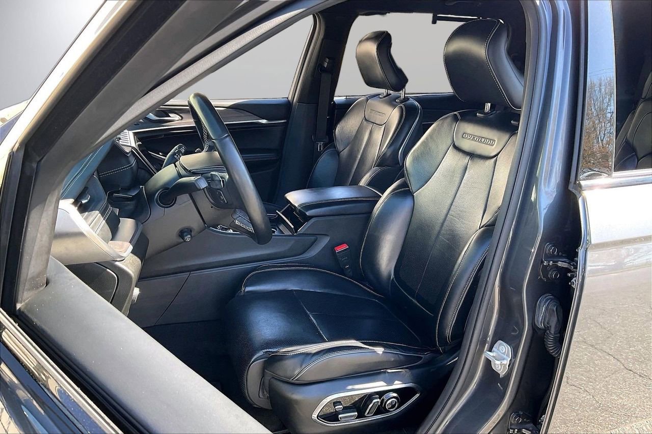 Certified 2021 Jeep Grand Cherokee L Overland w/ Luxury Tech Group IV image 23