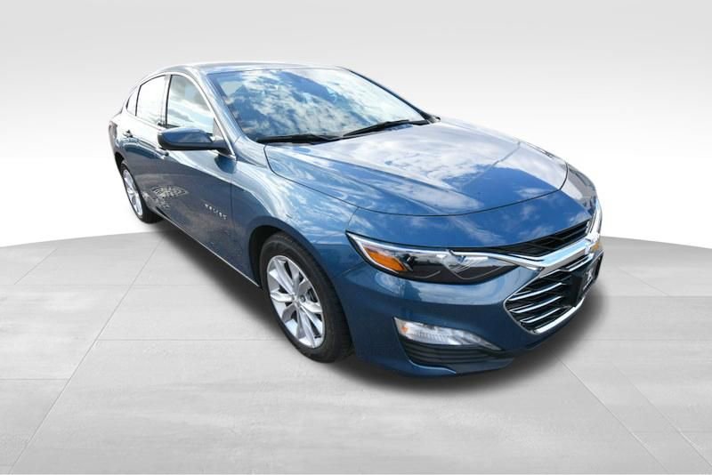 Used 2025 Chevrolet Malibu LT FWD image 10