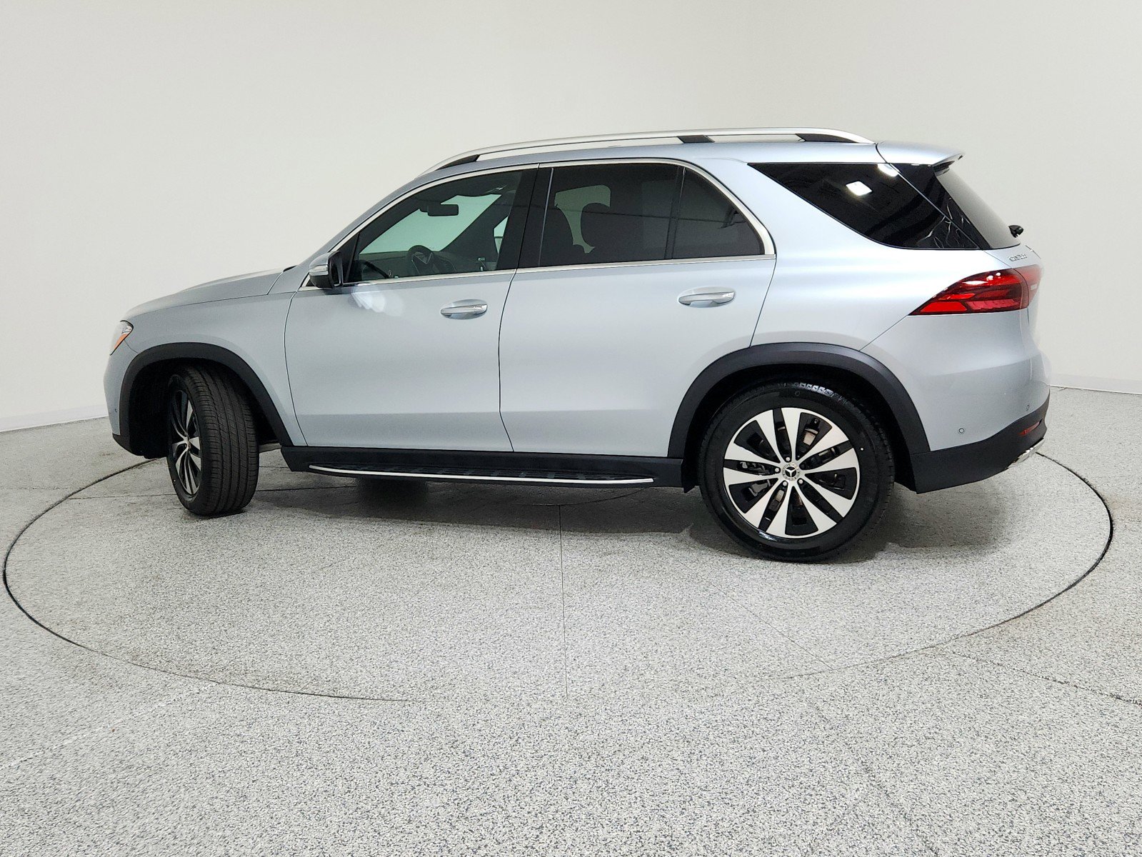 New 2026 Mercedes-Benz GLE 350 4MATIC image 3