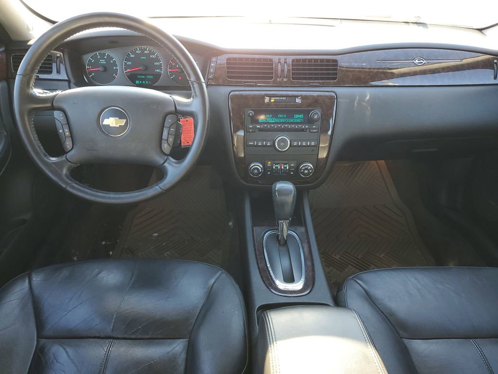 Used 2012 Chevrolet Impala LTZ image 22