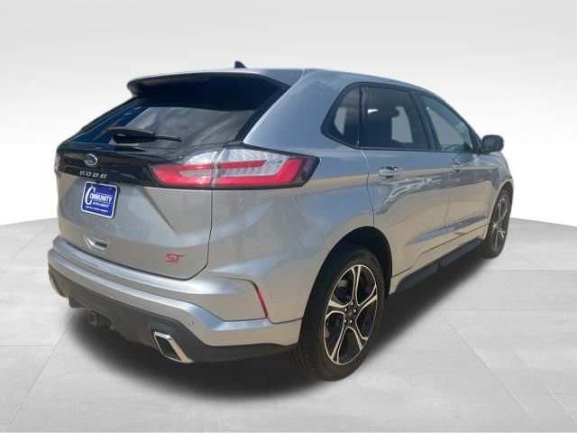 Used 2023 Ford Edge ST image 9