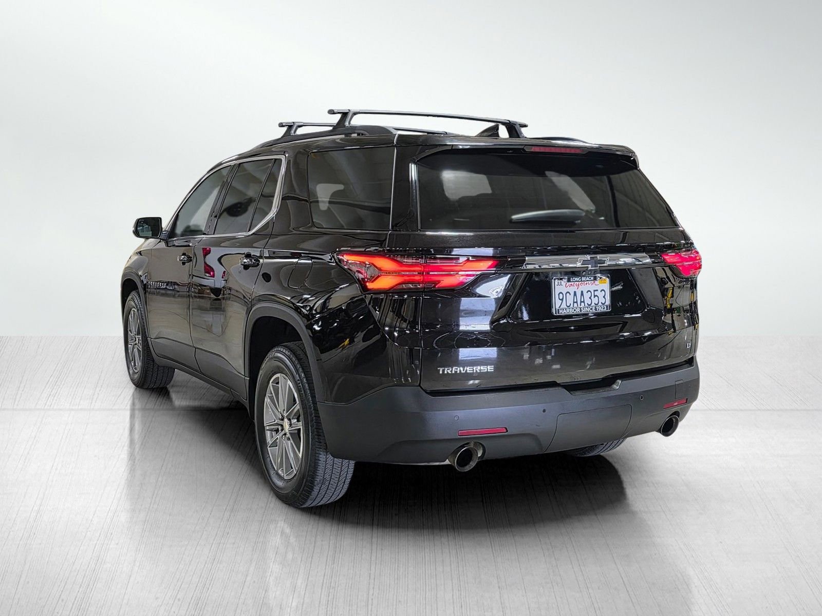 Used 2022 Chevrolet Traverse LT image 5