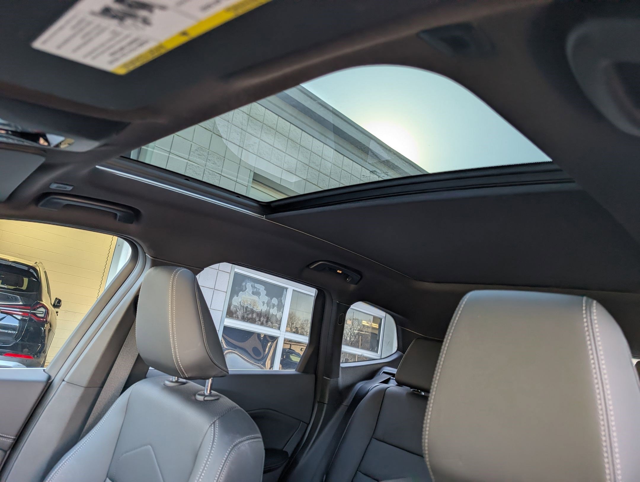 Certified 2025 BMW X1 xDrive28i w/ Technology Package image 15