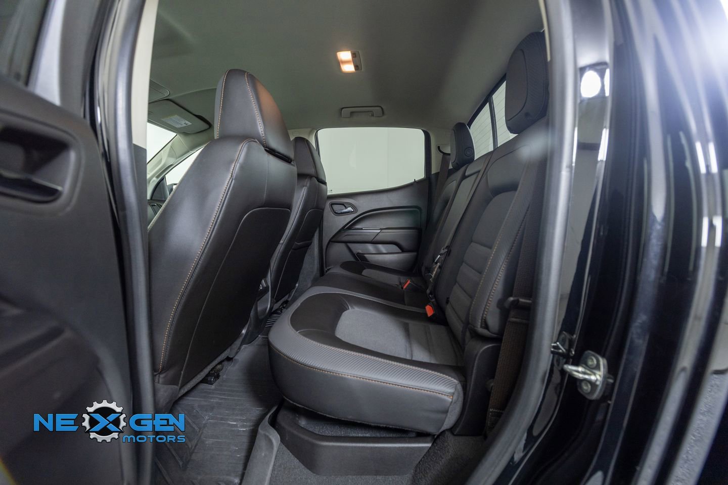 Used 2022 GMC Canyon AT4 AWD/4WD image 27