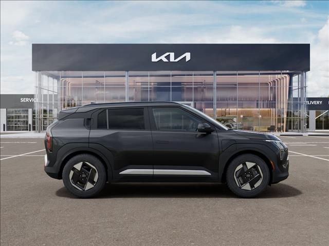 New 2027 Kia EV3 Wind FWD image 7