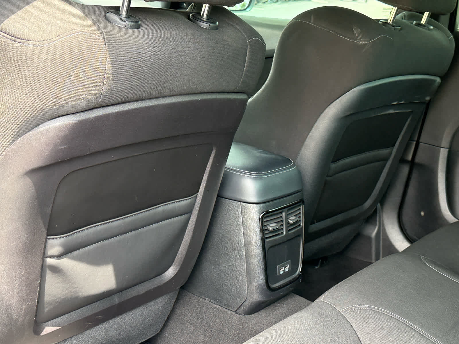 Used 2023 Dodge Charger R/T w/ Blacktop Package image 39