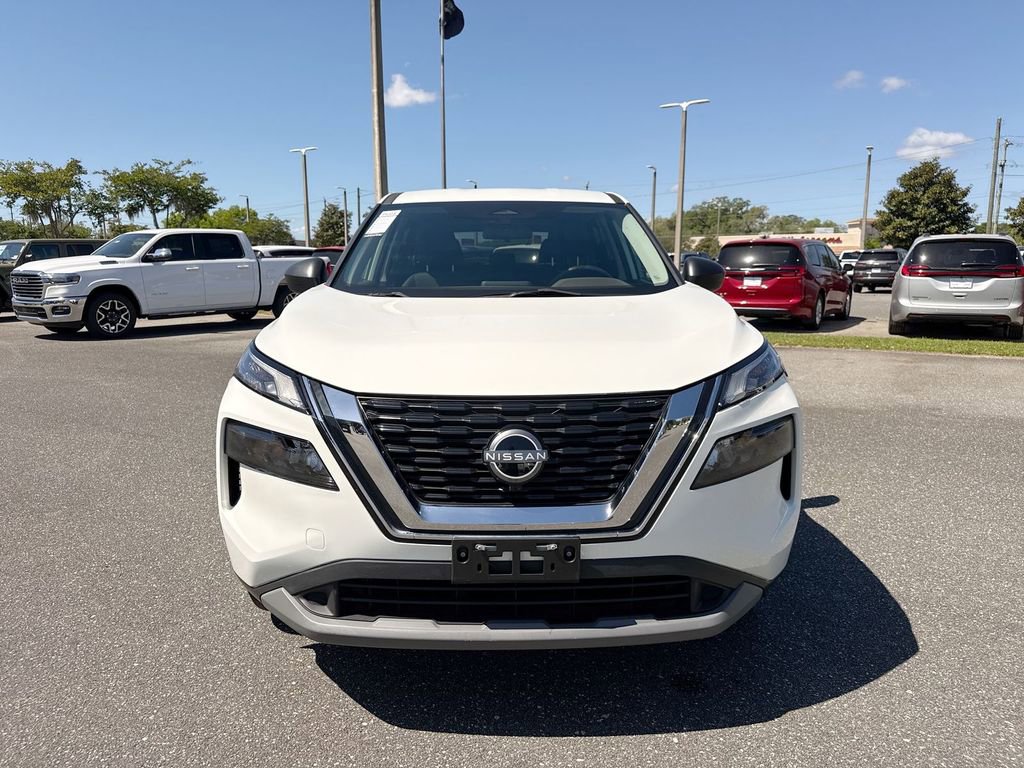 Used 2023 Nissan Rogue S image 8