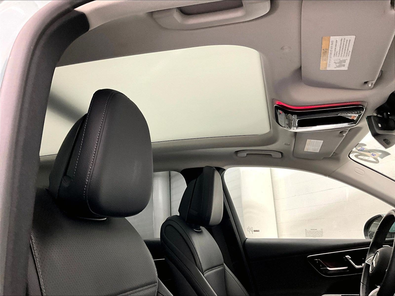 Certified 2025 Mercedes-Benz GLC 350e 4MATIC image 28