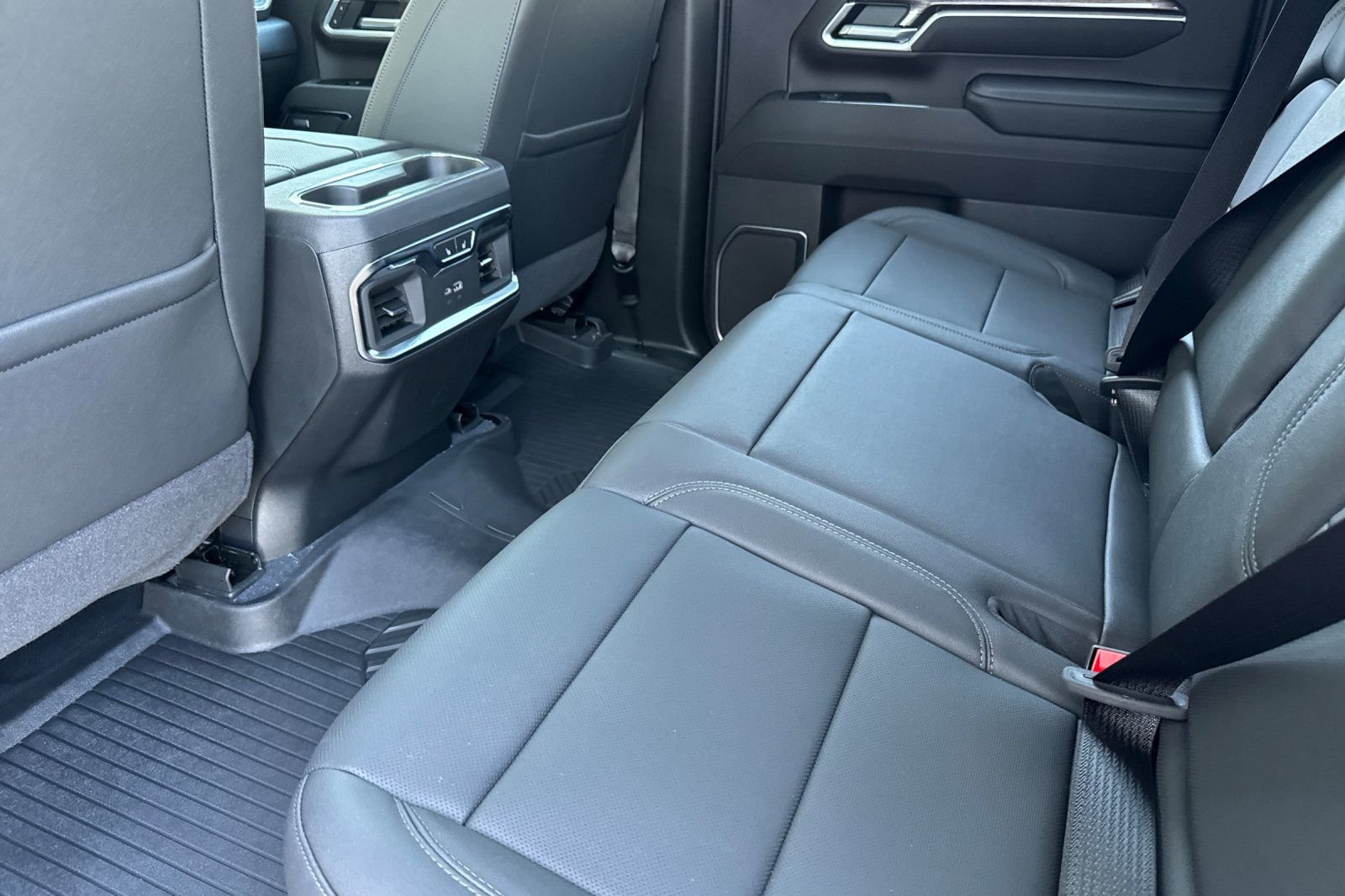 New 2026 Chevrolet Silverado 2500 LTZ w/ Trail Boss Package AWD/4WD image 11