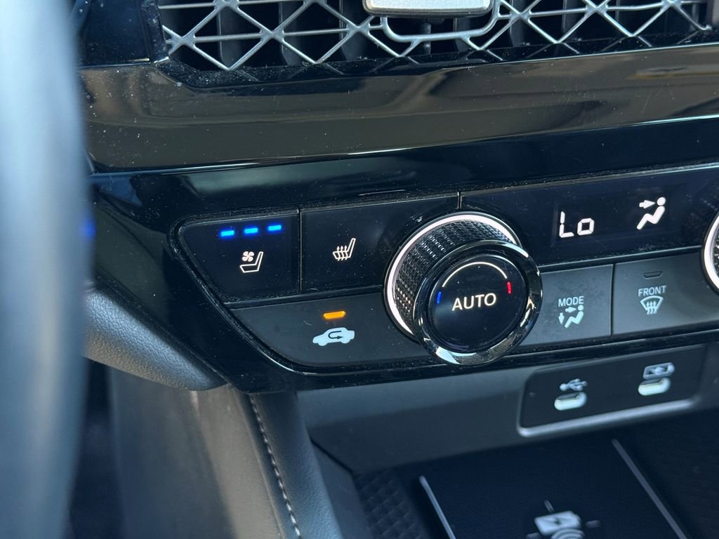 Used 2023 Honda Accord Touring image 26