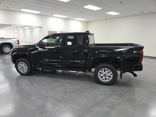 New 2026 Toyota Tacoma SR5 image 3