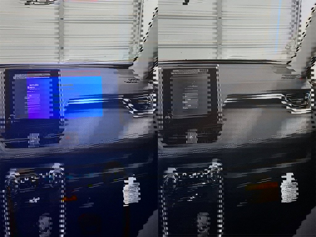 New 2025 Toyota RAV4 LE image 21