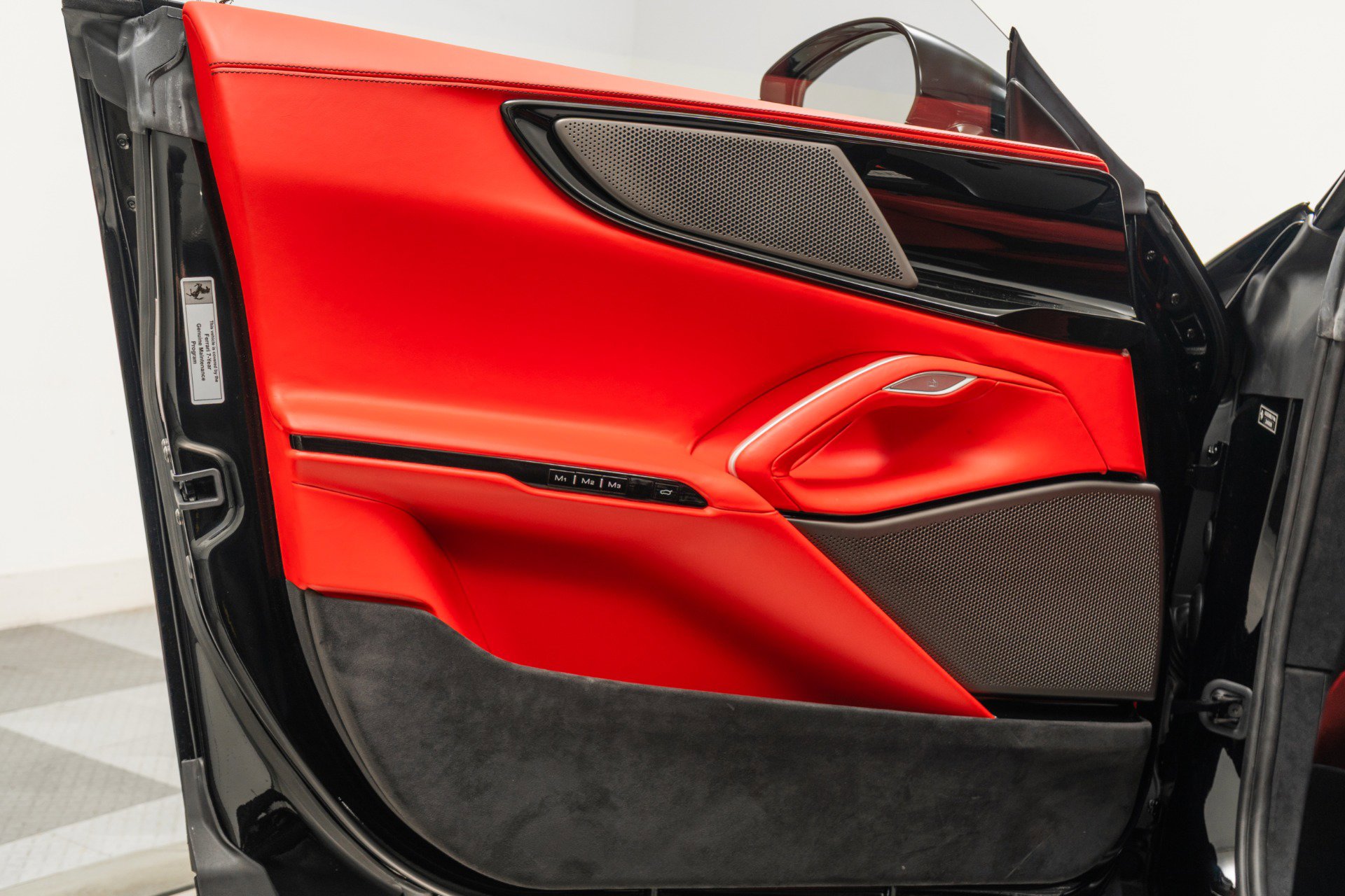 Used 2025 Ferrari Purosangue image 41